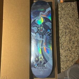 Bear Walker Yu-Gi-Oh Toon Summon Skull Skateboard Limited Edition 70/100